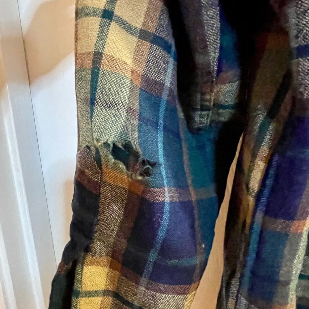 Pendleton 100% Wool Blue and Tan Plaid Flannel - Picture 3 of 6